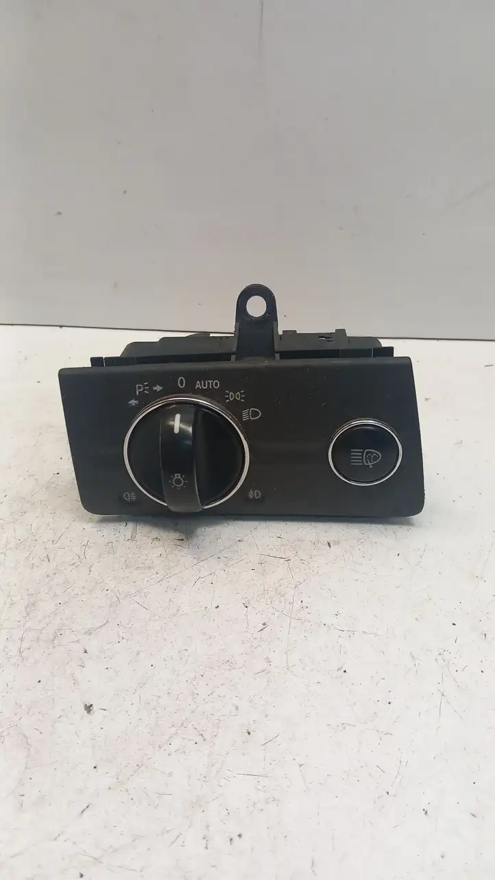 Mercedes-Benz E W211 (2002 - 2009)  A2115450104 Включатель фонарей