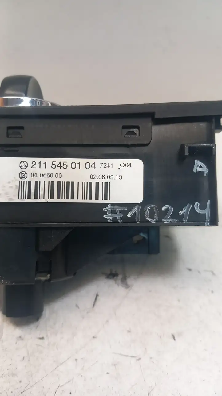 Mercedes-Benz E W211 (2002 - 2009)  A2115450104 Включатель фонарей