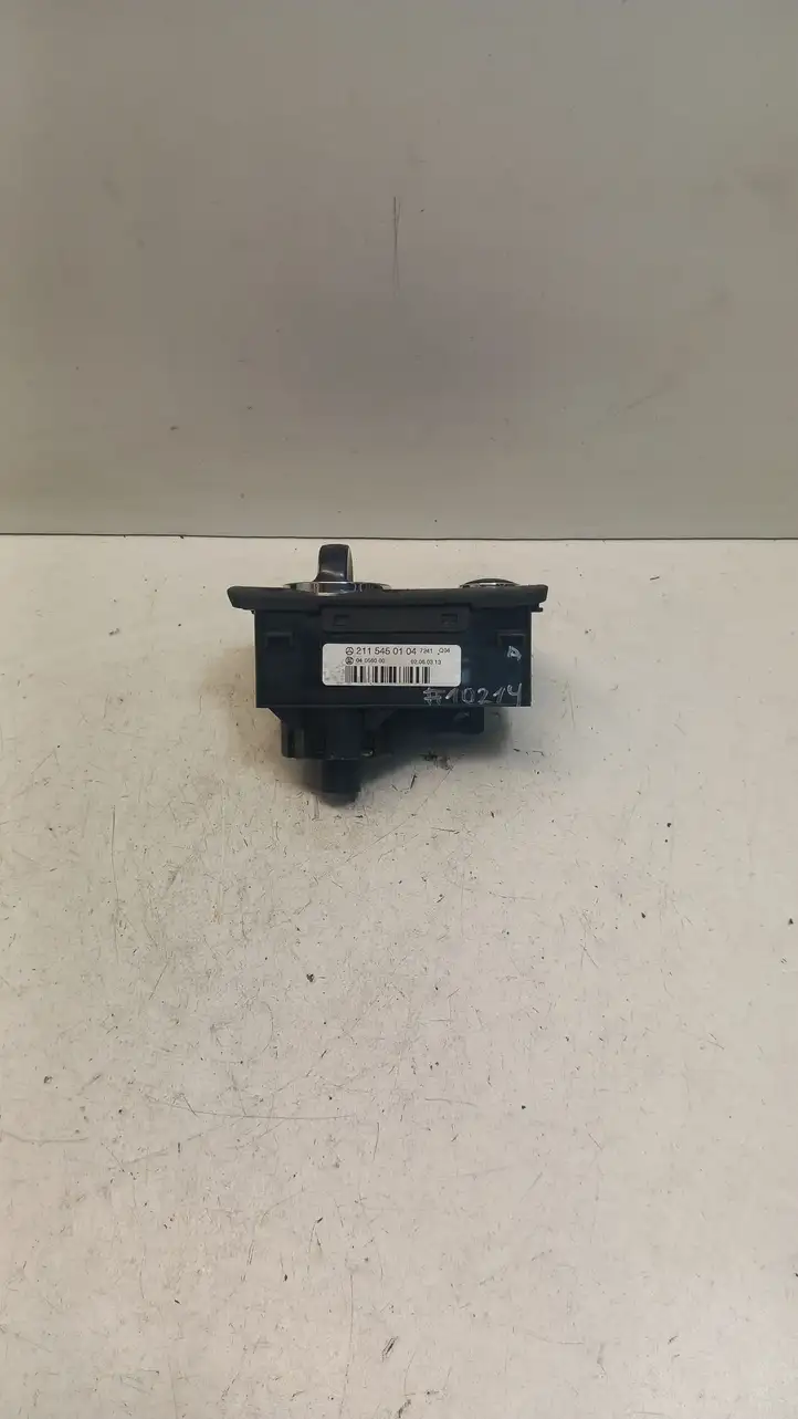 Mercedes-Benz E W211 (2002 - 2009)  A2115450104 Включатель фонарей