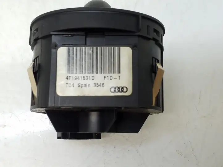 Audi A6 S6 C6 4F (2004 - 2008) 4F1941531D Включатель фонарей — фото 5