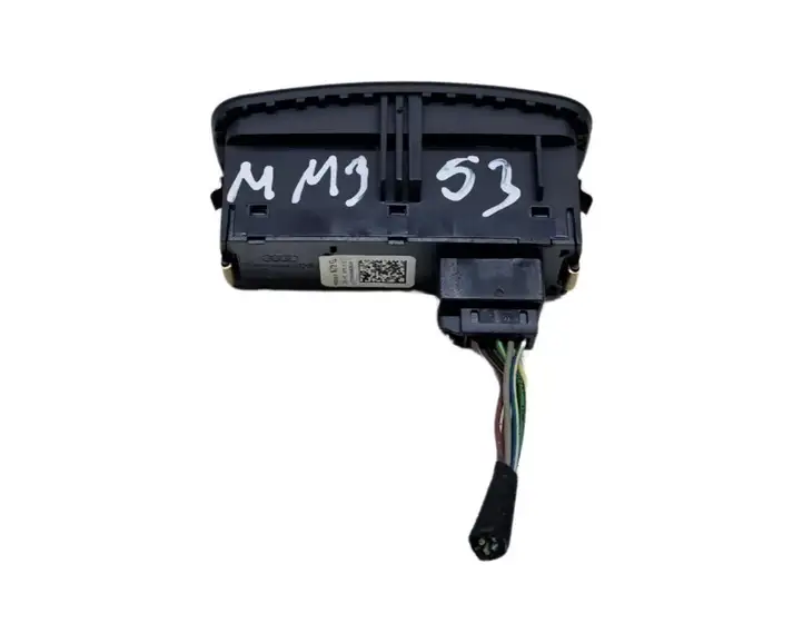 Audi A1 (2010 - 2014) 8X0959672G Включатель аварийных фонарей — фото 2