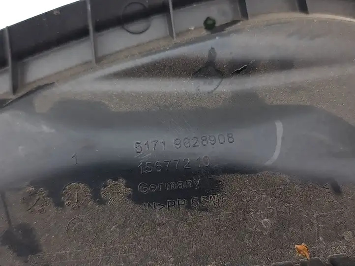 Mini    9628908 Другая деталь отсека двигателя