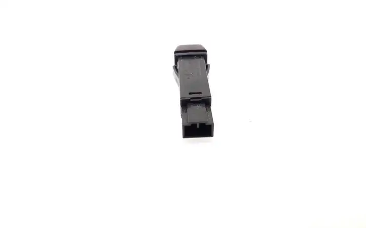 Volvo V50 (2004 - 2008) 30739296 Включатель аварийных фонарей — фото 4