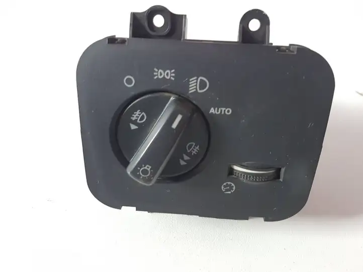 Land Rover Range Rover L322 (2005 - 2009) YUD501480PVJ Включатель фонарей — фото 2
