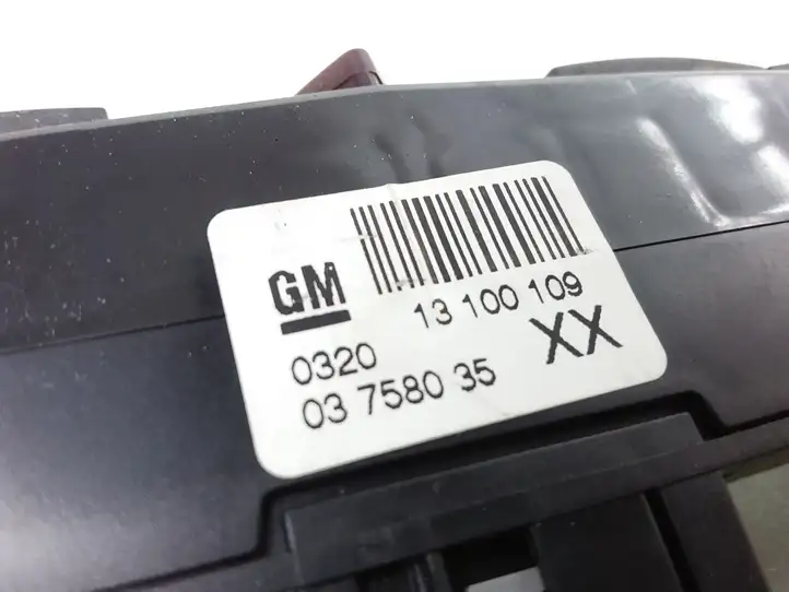 Opel Astra H (2004 - 2009) 13100109 Включатель аварийных фонарей — фото 3