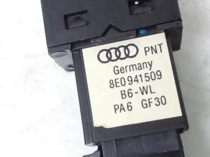 Audi A4 S4 B7 8E 8H (2004 - 2009) 8E0941509 Включатель аварийных фонарей — фото 2