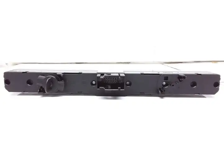 Opel Astra H (2004 - 2009) 03758075 Включатель аварийных фонарей — фото 2