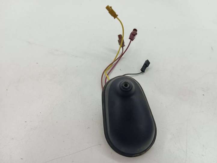 A1698202875 Mercedes-Benz B W245 Radio antena