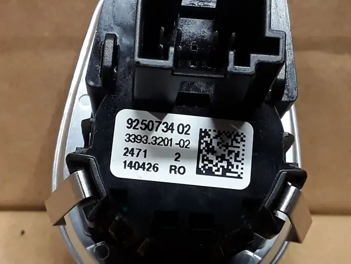 BMW 3 F30 F35 F31 (2012 - 2018) 9250734 Включатель зажигания и стартера — фото 3