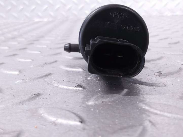BMW X5 F15 (2013 - 2017)  6934160 Насос оконной жидкости (стекол)
