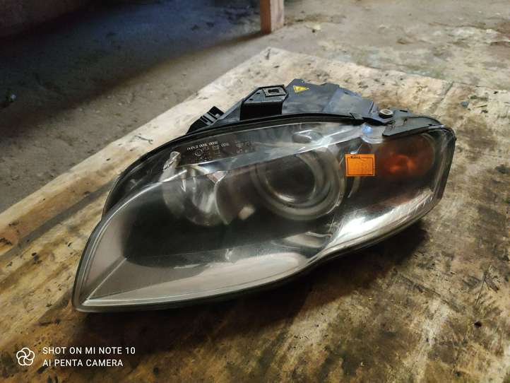 Audi A4 (2000 - 2006)  1305630461 Передняя фара