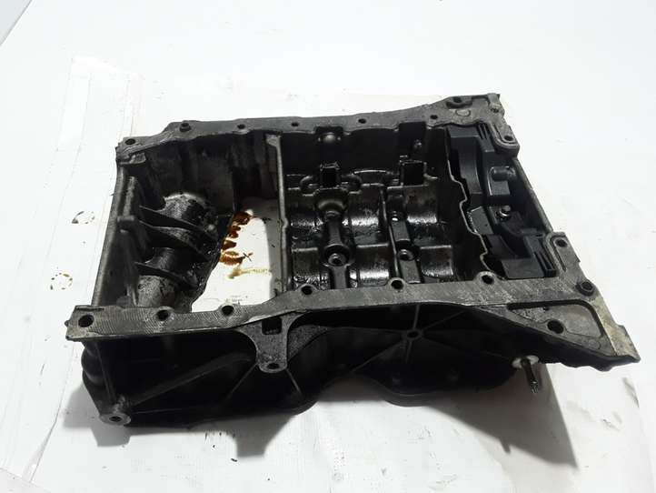 Renault Trafic II (X83) (2002 - 2014)  110176469R Картер