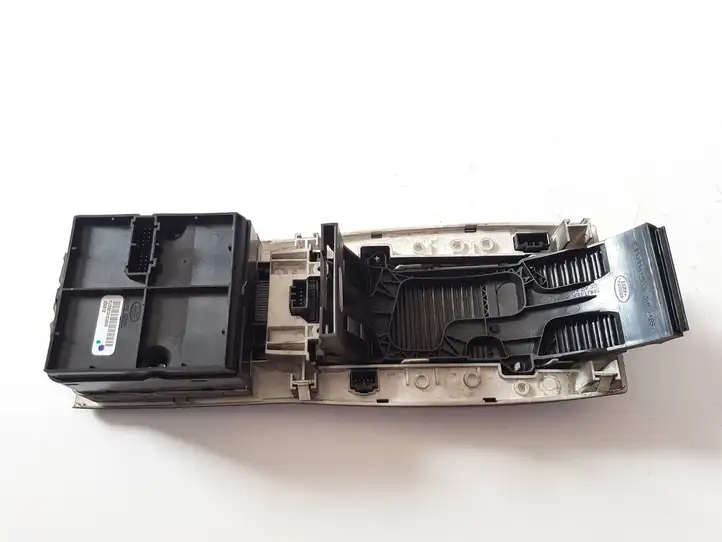Land Rover Range Rover L322 (2009 - 2012) YUD501410WVH Мултифункционный включатель управления / ручка — фото 4