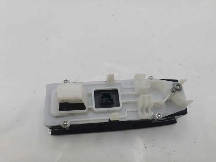 Mercedes-Benz C W204 (2007 - 2014) A2049055402 Блок кнопок стеклоподъемников — фото 2