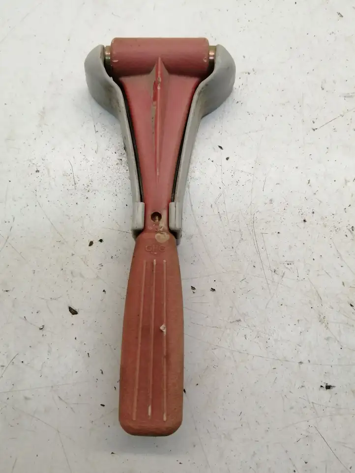 Ford Transit (2000 - 2006)   Включатель надувной подушки для пассажира