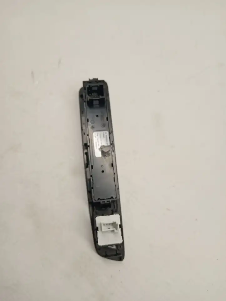 BMW X5 F15 (2013 - 2017) 9286064 Включатель регулировки высоты / жесткости ходовой части — фото 2