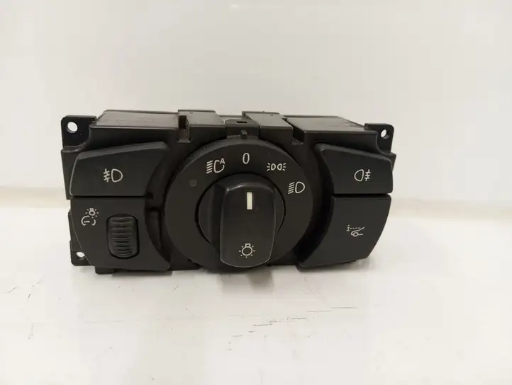 BMW 5 E60 E61 (2004 - 2010) 6953727 Включатель фонарей — фото 1