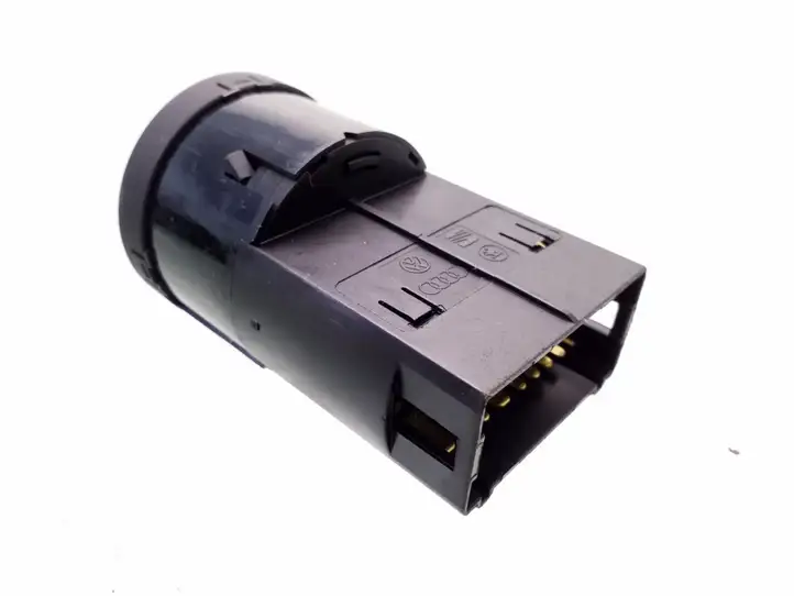 Audi A4 (2004 - 2009)  8E0941531C Включатель фонарей