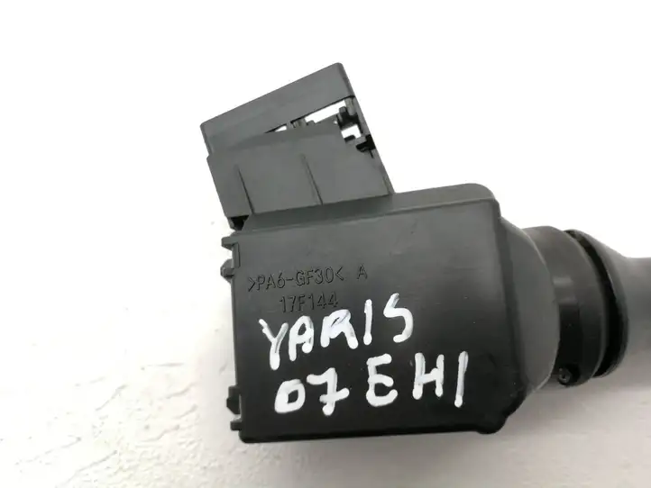 Toyota Yaris (2005 - 2009) 17F144 Включатель скорости стеклоочистителей — фото 4