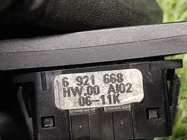 BMW 5 E60 E61 (2004 - 2010) 6921668 Включатель (включатели) управления бортового компьютера — фото 3