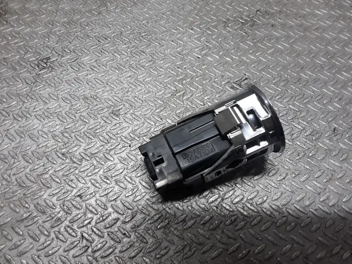 Toyota Corolla Verso AR10 (2004 - 2009)  15A710 Включатель зажигания и стартера