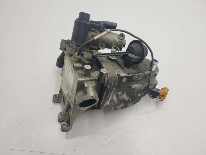 Porsche Cayenne (92A) (2011 - 2017)  059131515 Охладитель EGR
