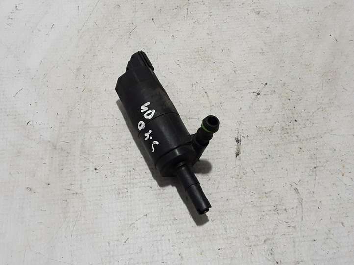 Volvo S40 (2004 - 2007)  5W9313K082 Насос оконной жидкости (стекол)
