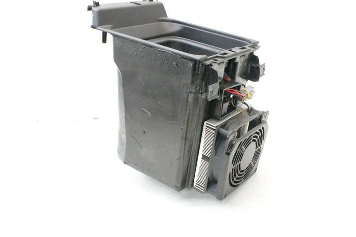 Land Rover Range Rover Sport (2005 - 2009)  4442700087 Другая деталь салона