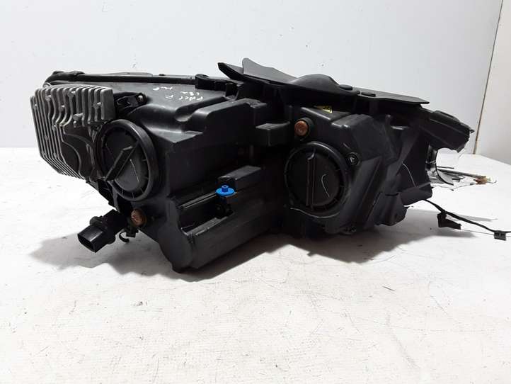 Chrysler Pacifica (2016 - )  68370847AB Передняя фара
