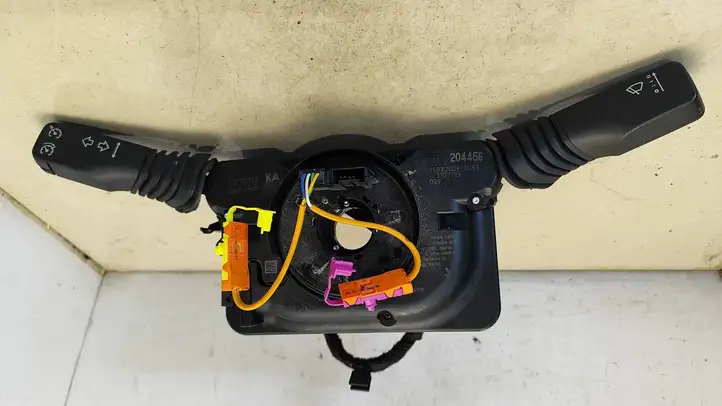 Opel Astra H (2004 - 2009) 13276157 Мултифункционный включатель управления / ручка — фото 1
