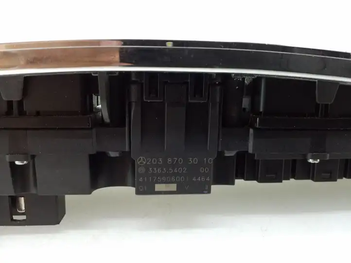 Mercedes-Benz C W203 (2000 - 2007) A2036808082 Мултифункционный включатель управления / ручка — фото 3