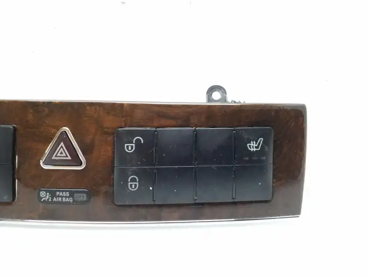 Mercedes-Benz C W203 (2000 - 2007) A2036808082 Мултифункционный включатель управления / ручка — фото 9