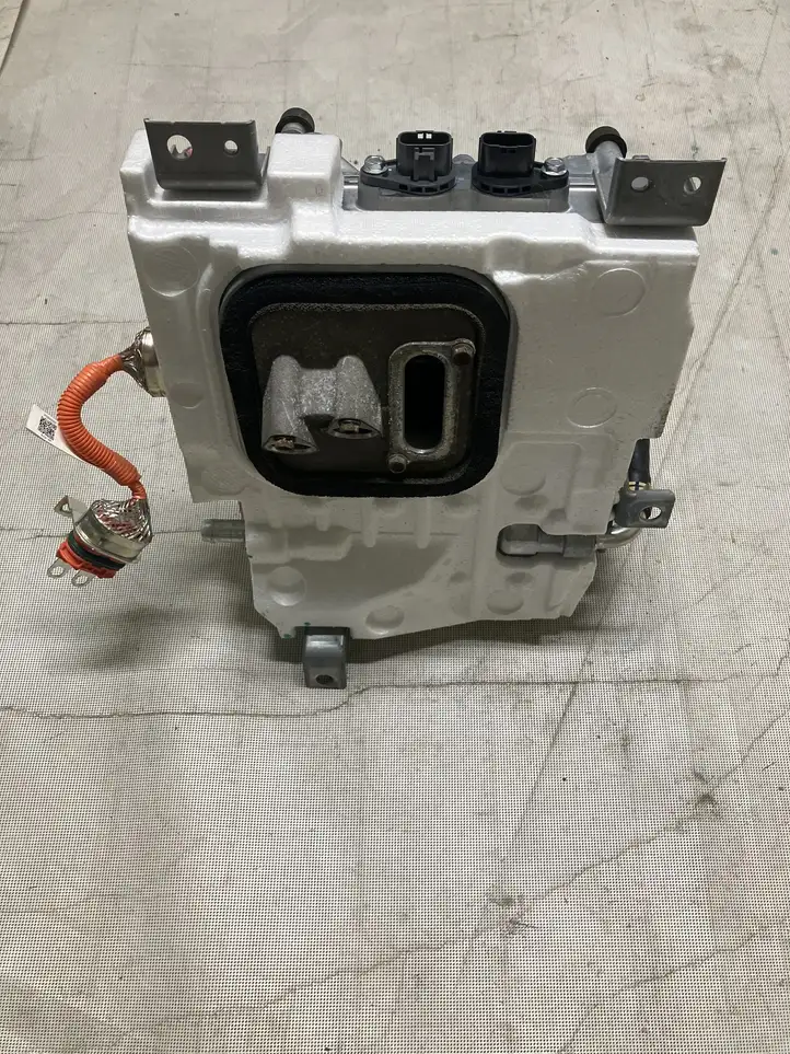 Mitsubishi Outlander (2018 - 2021) 9410A130 Инвертор напряжения — фото 5