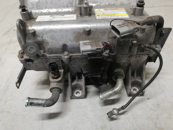 Mitsubishi Outlander (2018 - 2021) 9410A127 Инвертор напряжения — фото 2