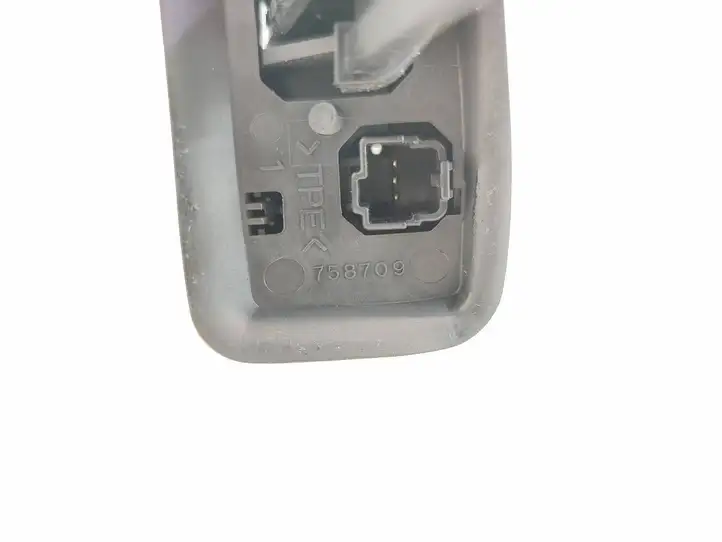 Ford Focus (2005 - 2008) 758709 Включатель регулировки звука — фото 5