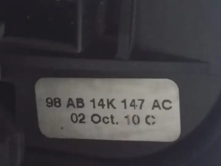 Ford Mondeo Mk III (2000 - 2007) 98AB14K147AC Включатель регулировки звука — фото 4