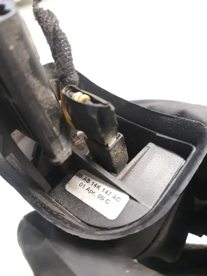 Ford Mondeo Mk III (2000 - 2007) 98AB14K147AC Включатель регулировки звука — фото 4