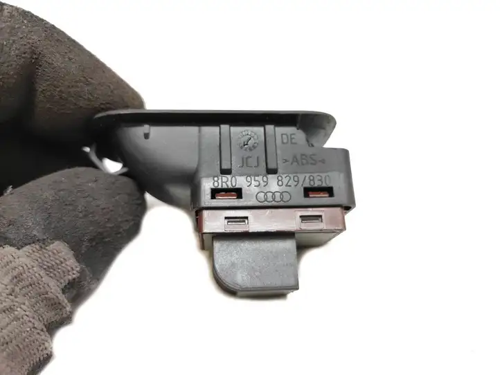 Audi Q5 SQ5 (2008 - 2012) 8R0959829 Кнопка закрытия багажника — фото 6