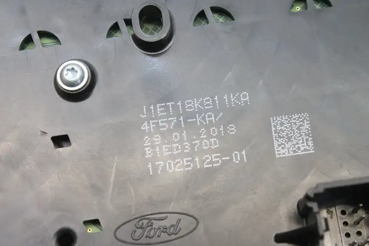 Ford Focus (2019 - ) J1ET18K811KA Включатель регулировки звука — фото 5