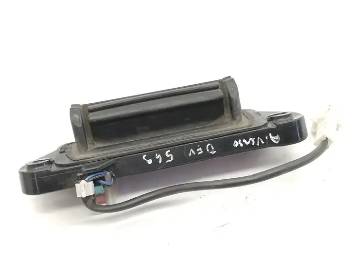 Toyota Avensis T250 (2006 - 2009) Кнопка закрытия багажника — фото 2