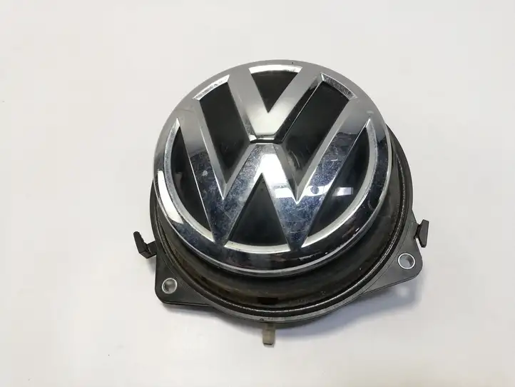 Volkswagen Polo VI (2015 - 2019) 5G9827469 Кнопка закрытия багажника — фото 1