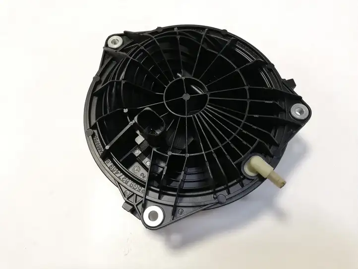 Volkswagen Polo VI (2015 - 2019) 5G9827469 Кнопка закрытия багажника — фото 3
