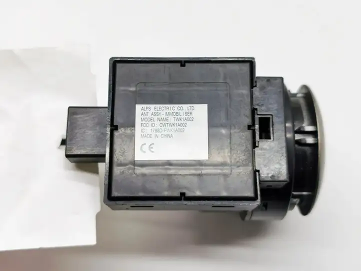Nissan Leaf I (ZE0) (2010 - 2017) 2009DJ2357 Включатель зажигания и стартера — фото 3