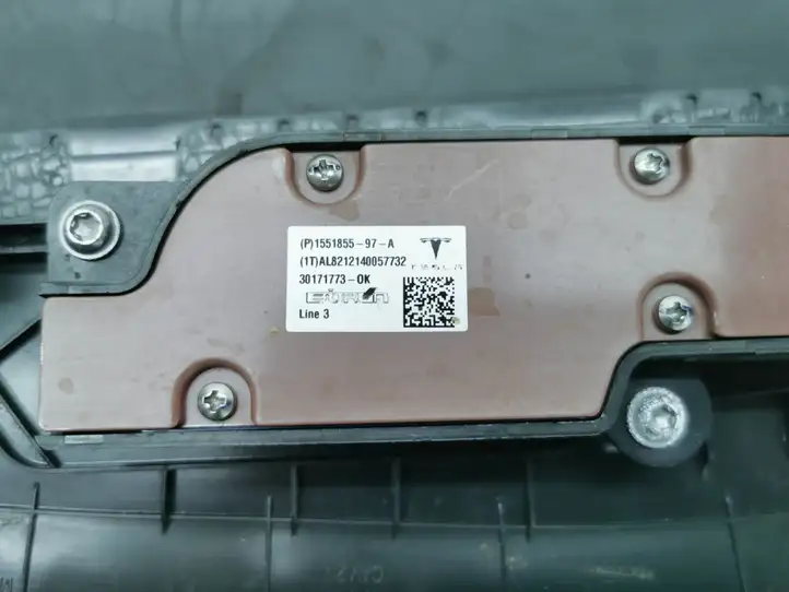 Tesla Model 3 (2017 - 2023) 1551855-97-A Управление регулеровки сидений — фото 3