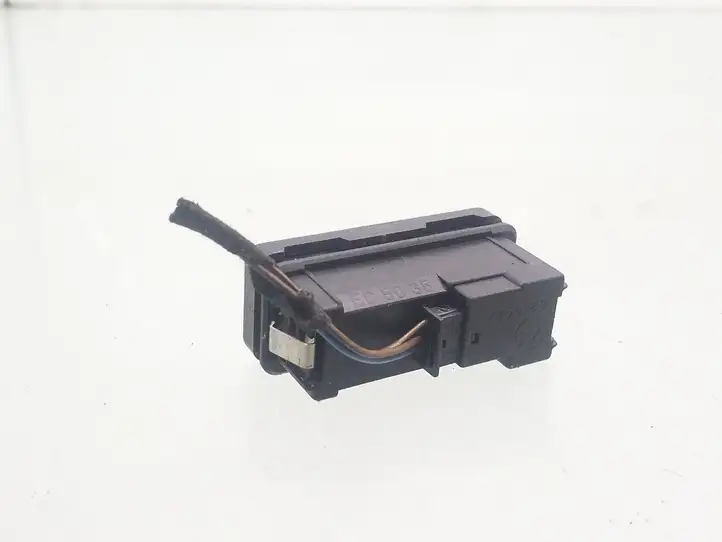 BMW 5 E39 (1996 - 2003) 8350947 Включатель аварийных фонарей — фото 3