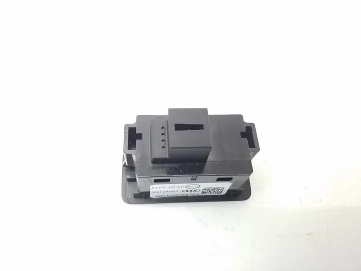 Audi A6 C7 (2011 - 2014) 4G0959831A Кнопка закрытия багажника — фото 3