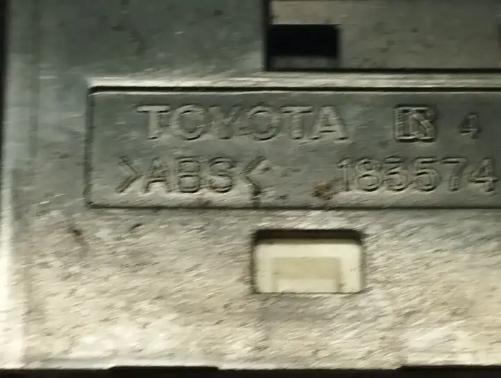 Toyota RAV 4 (XA20) (2000 - 2005) 183574 Включатель зеркал — фото 6