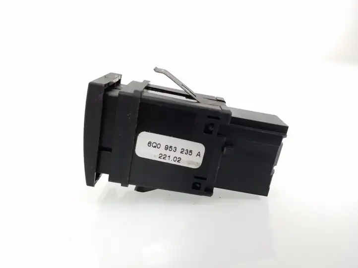Volkswagen Polo (2001 - 2005) 6Q0953235A Включатель аварийных фонарей — фото 2