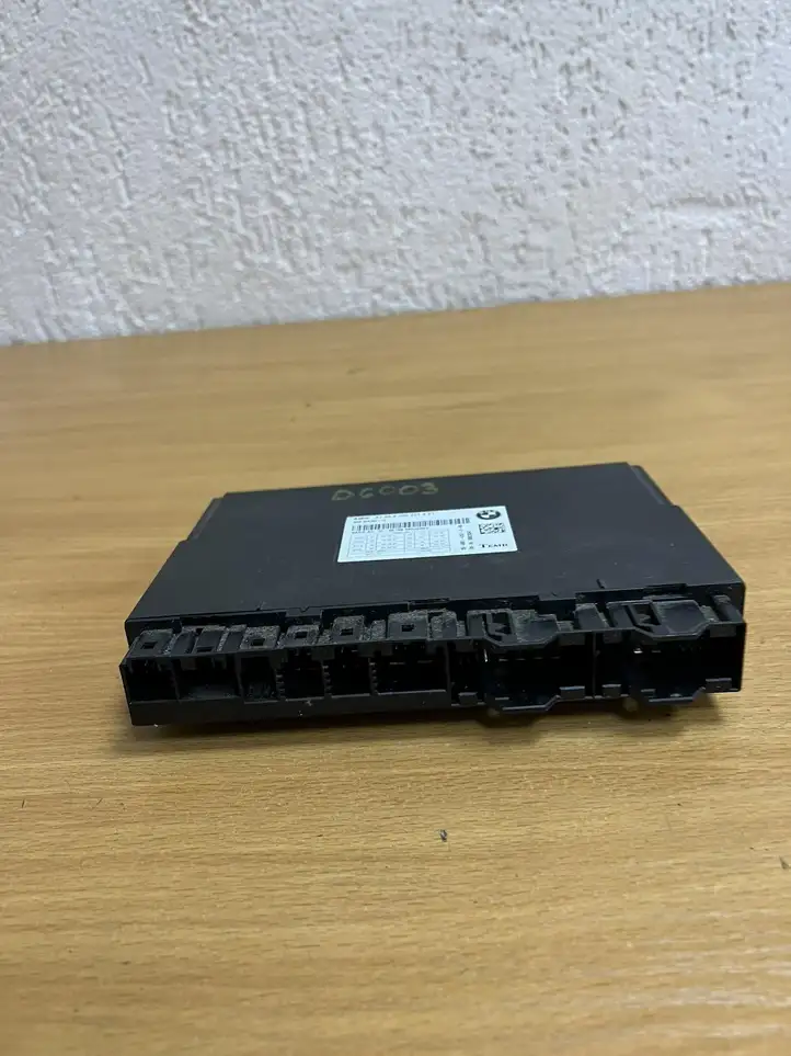 BMW 7 F01 F02 F03 F04 (2008 - 2016)  61359205221901 Другие приборы