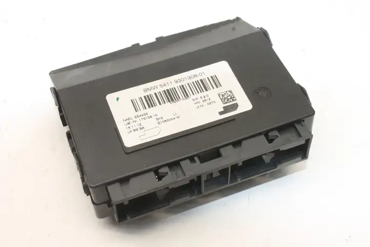 BMW 1 F20 F21 (2011 - 2019) 9301308 Прочие приборы — фото 1